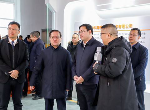 汇博机器人集团光伏机器人生产基地产品下线仪式隆重举行