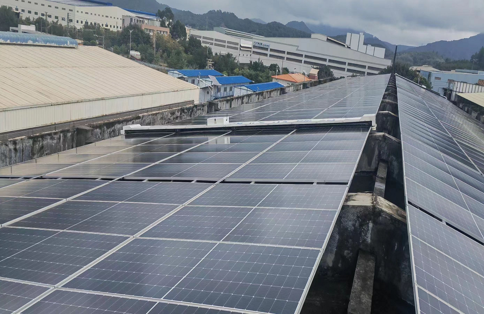 Guangdong Huadian 3MW distributed rooftop project